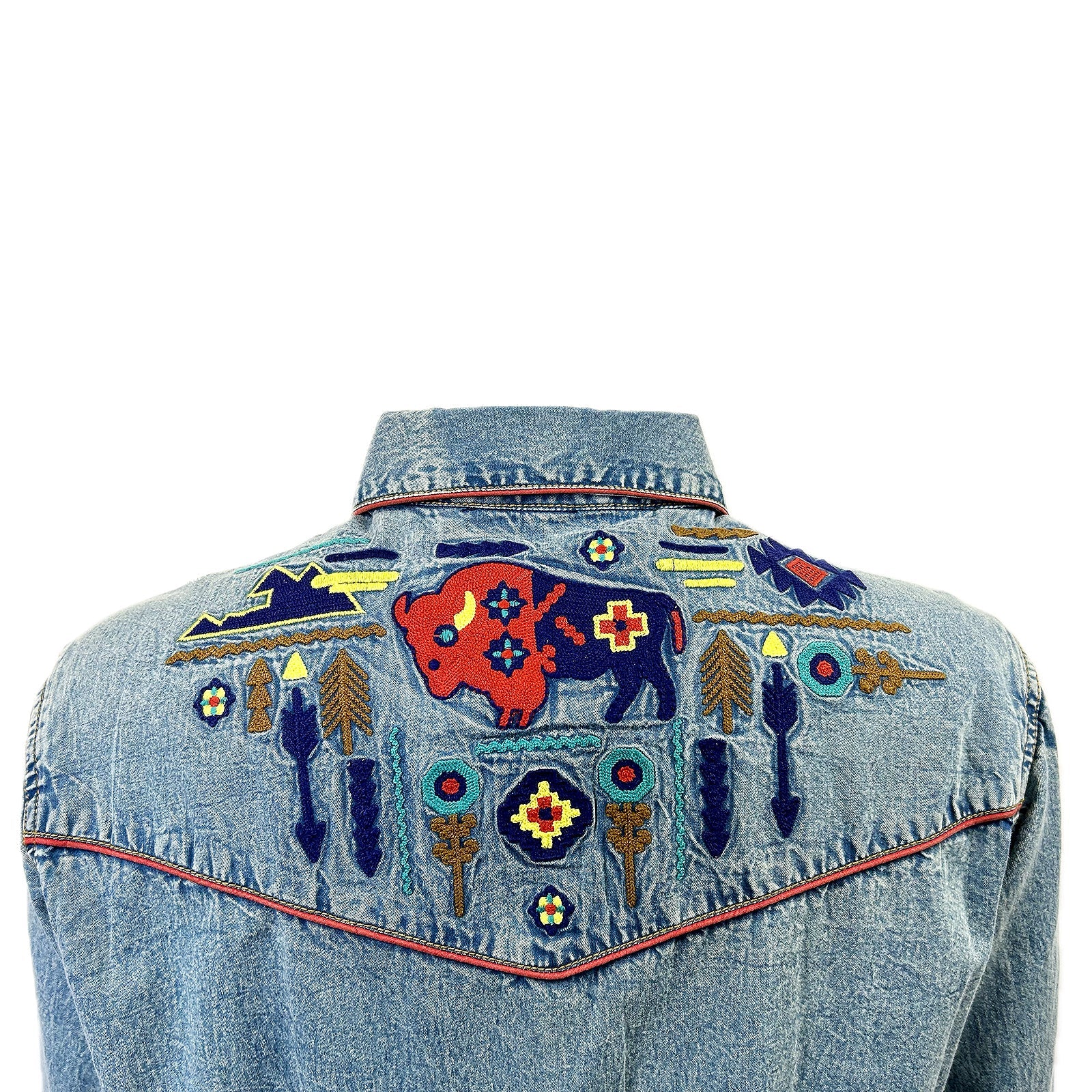 Rockmount Ranch Wear Women’s Denim American Bison Embroidered Western Shirt