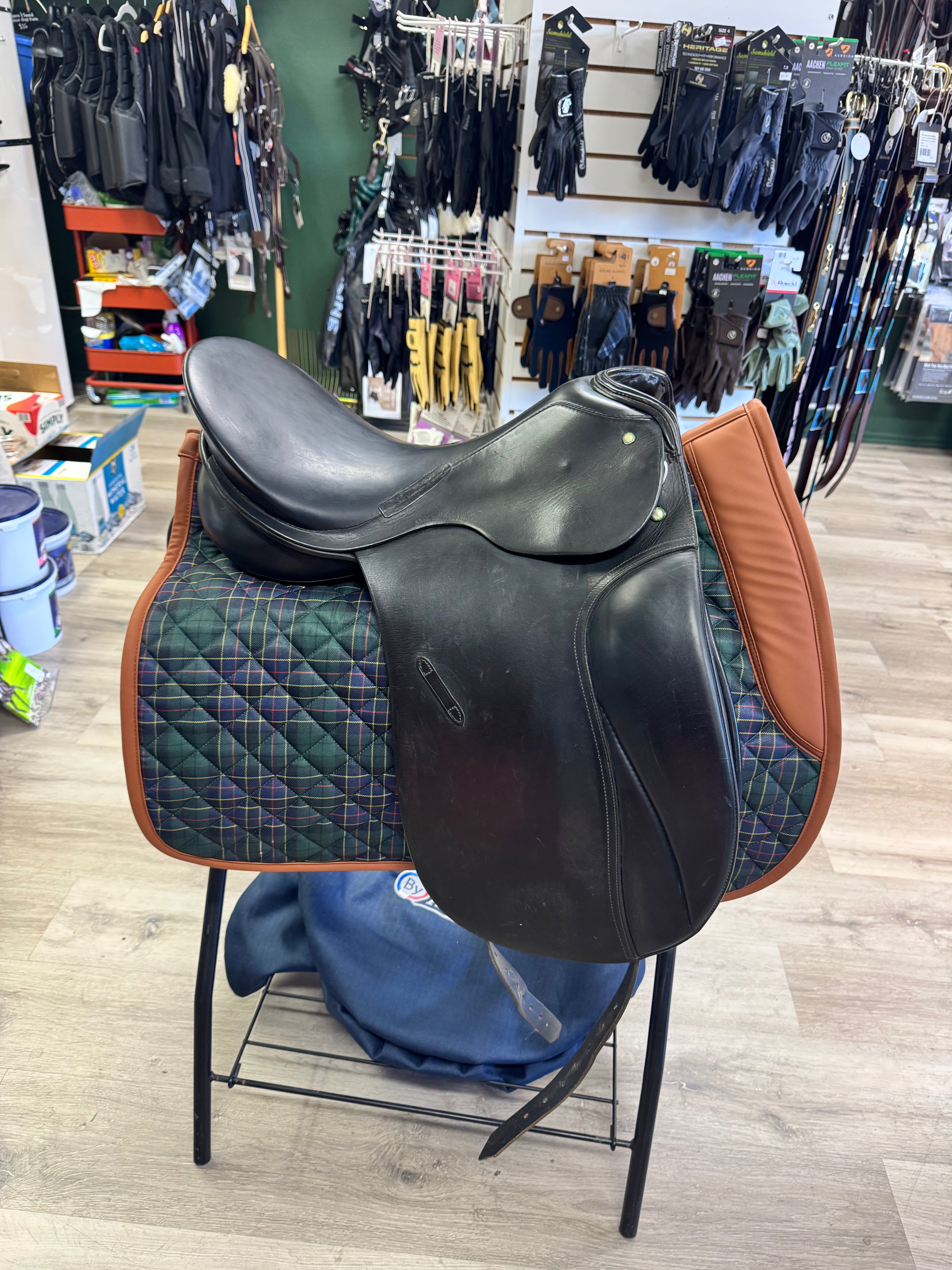 390NJ #7056 Passier Sohn Grand Gilbert Dressage Saddle 17