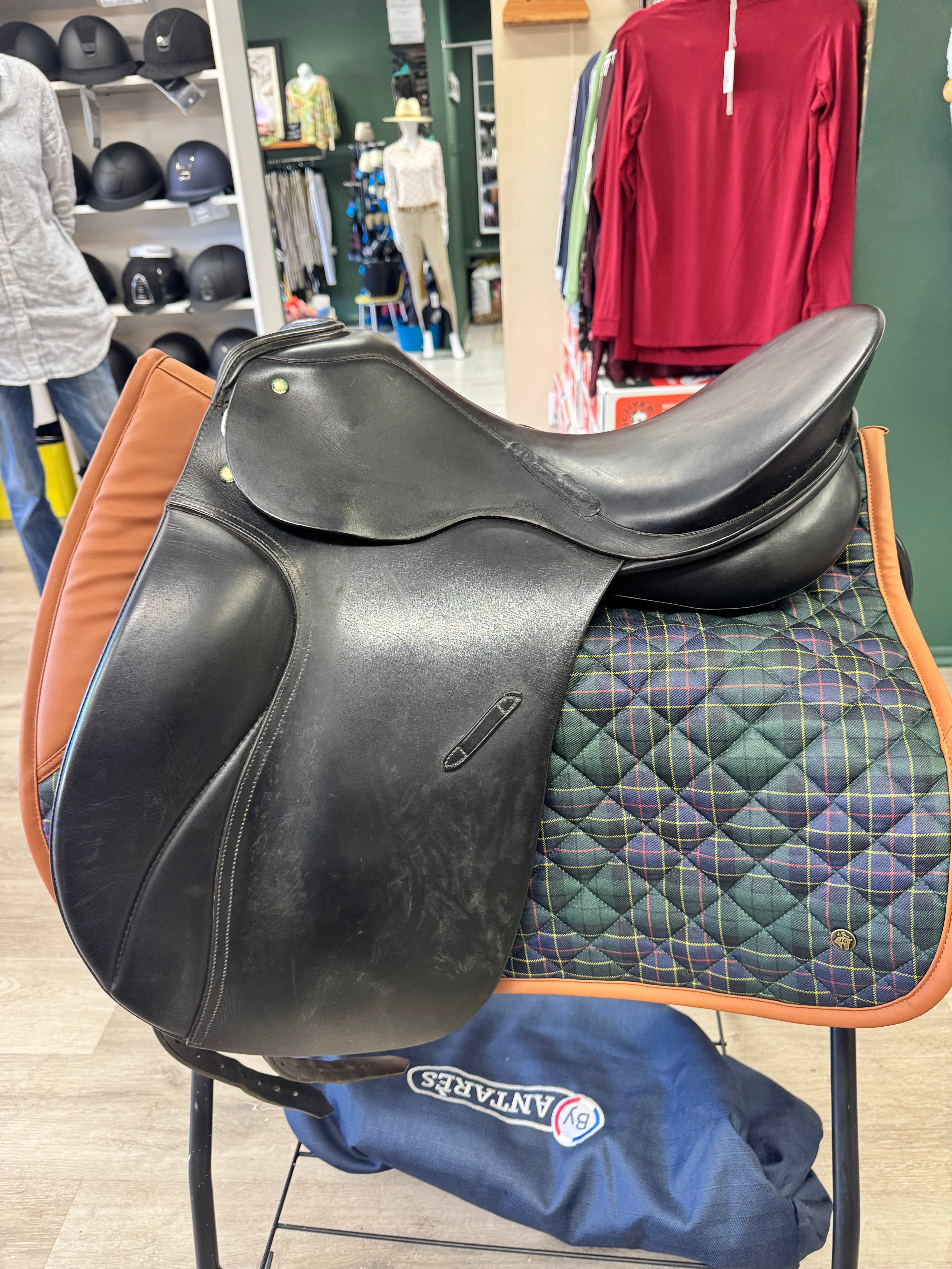 390NJ #7056 Passier Sohn Grand Gilbert Dressage Saddle 17