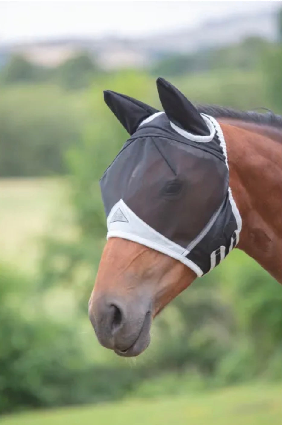 Shires Fine Mesh Fly Mask - With or Without Ears
