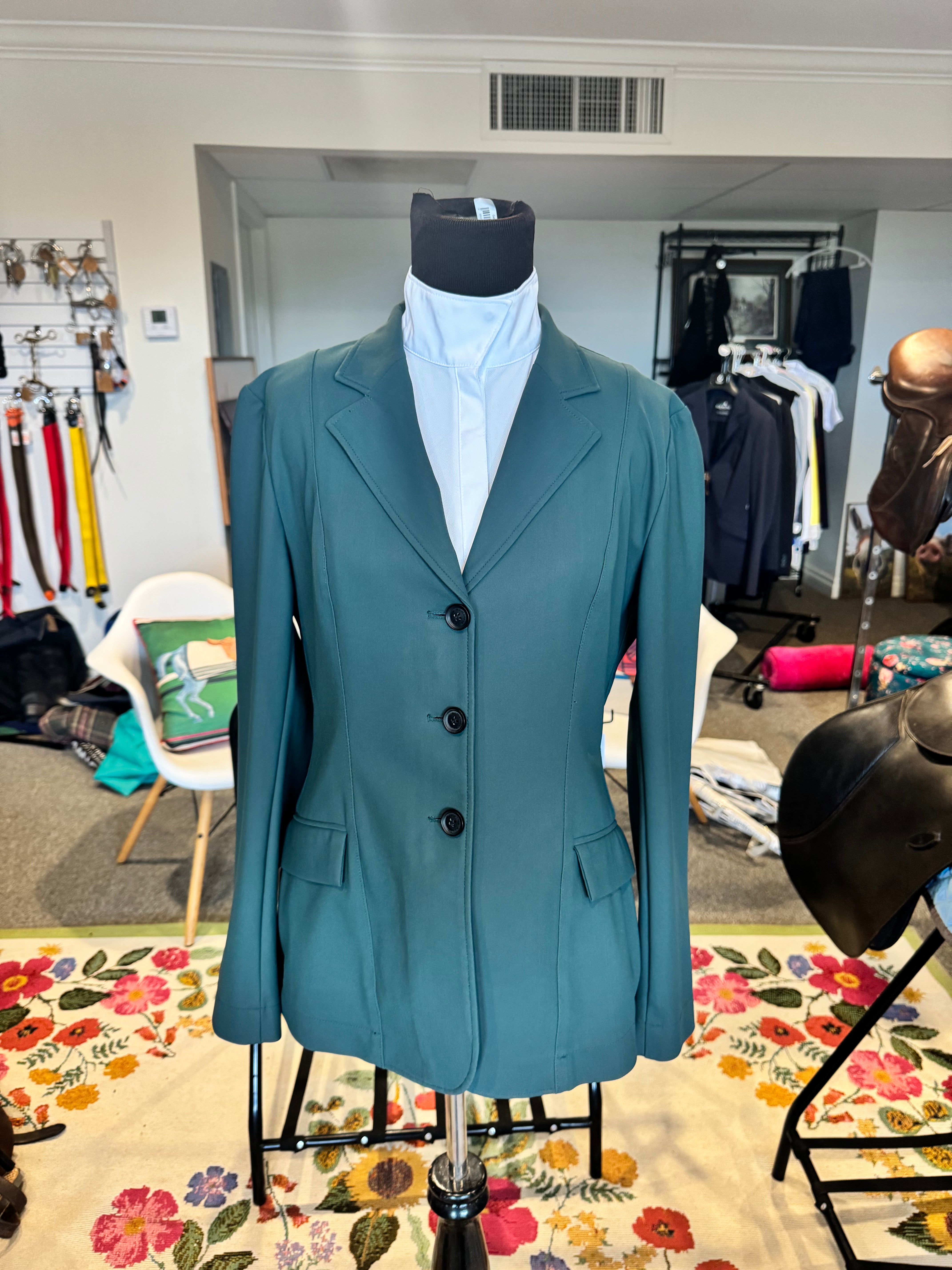 163MA RJ Classics Show Coat Green size 8R #5672