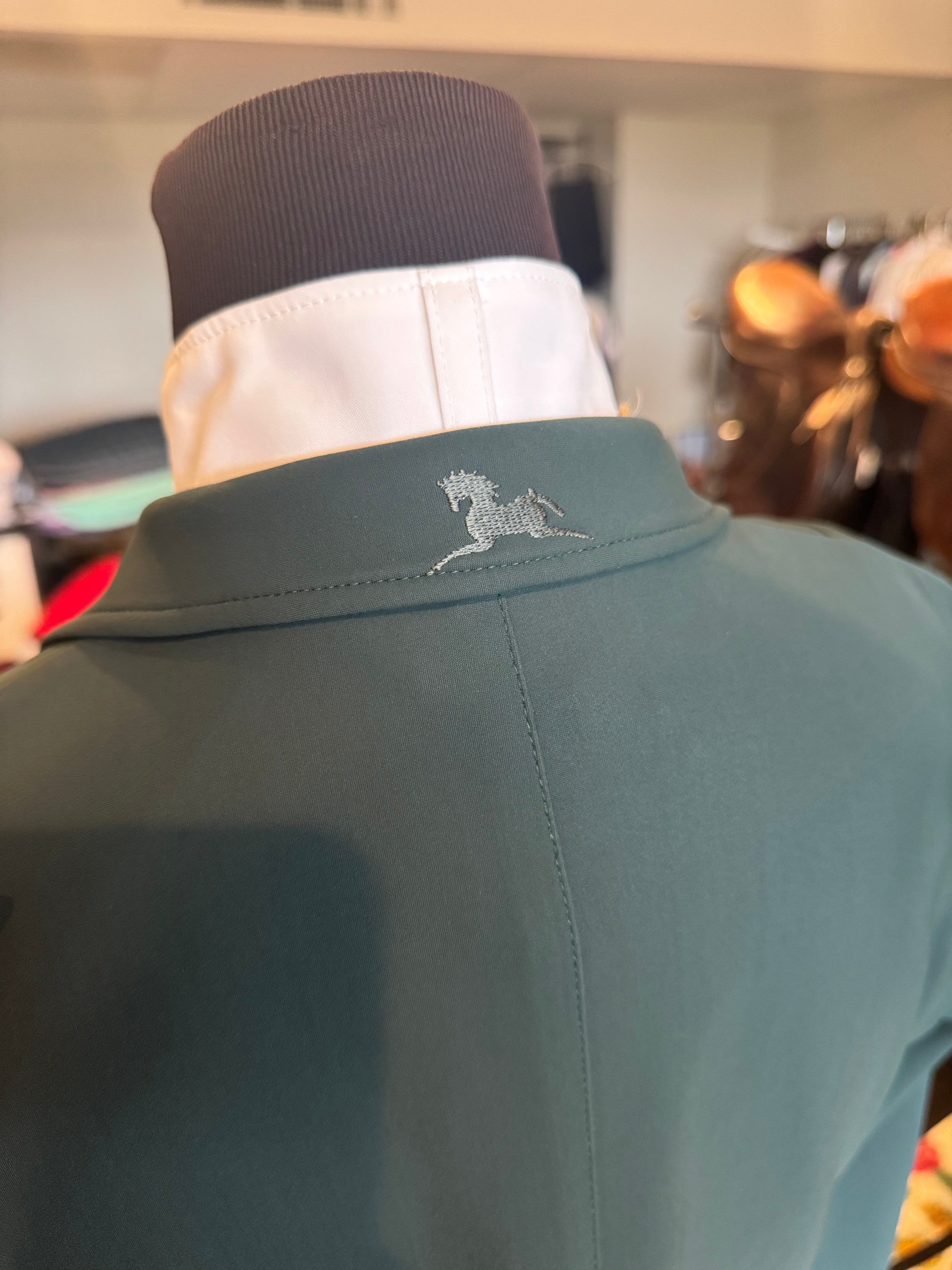 163MA RJ Classics Show Coat Green size 8R #5672