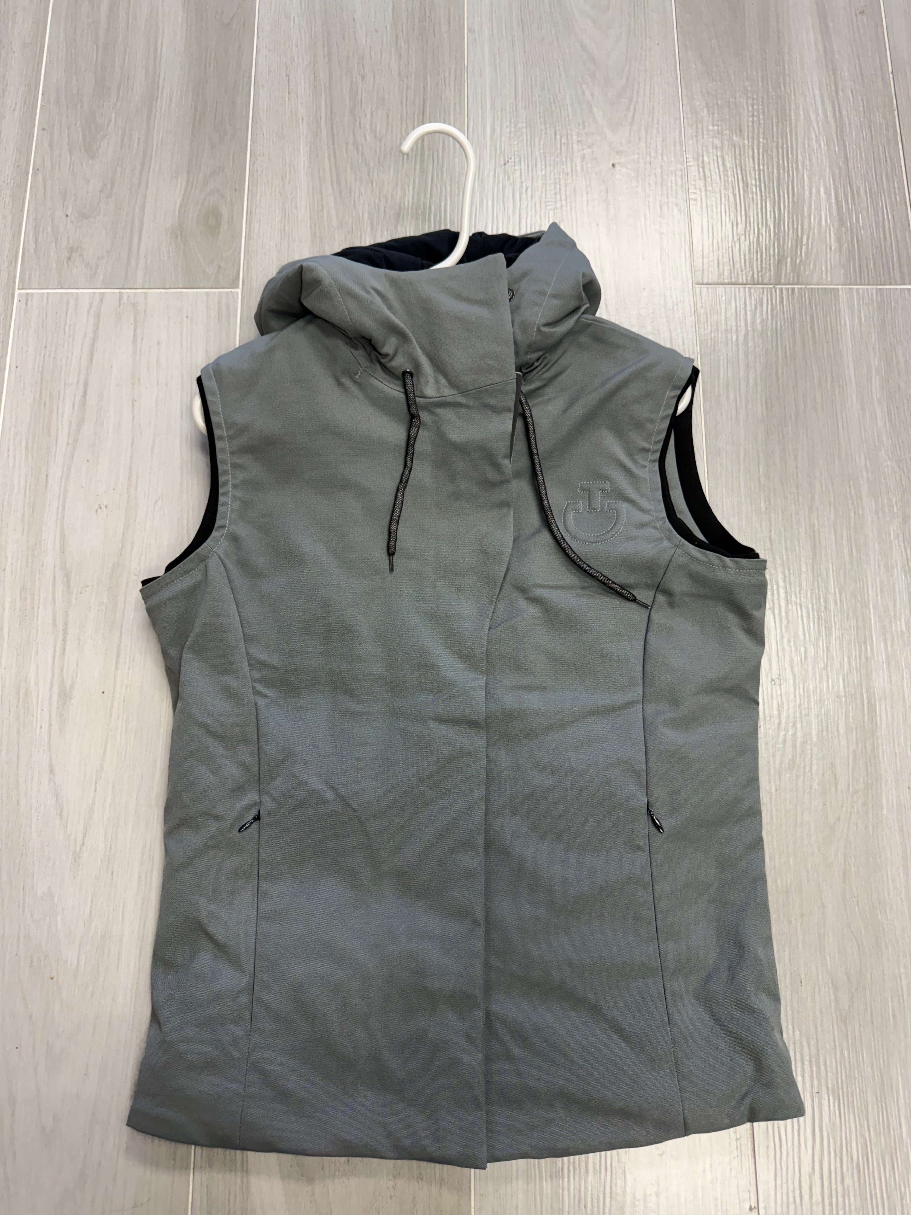 CT En Garde Sleeveless Jacket S