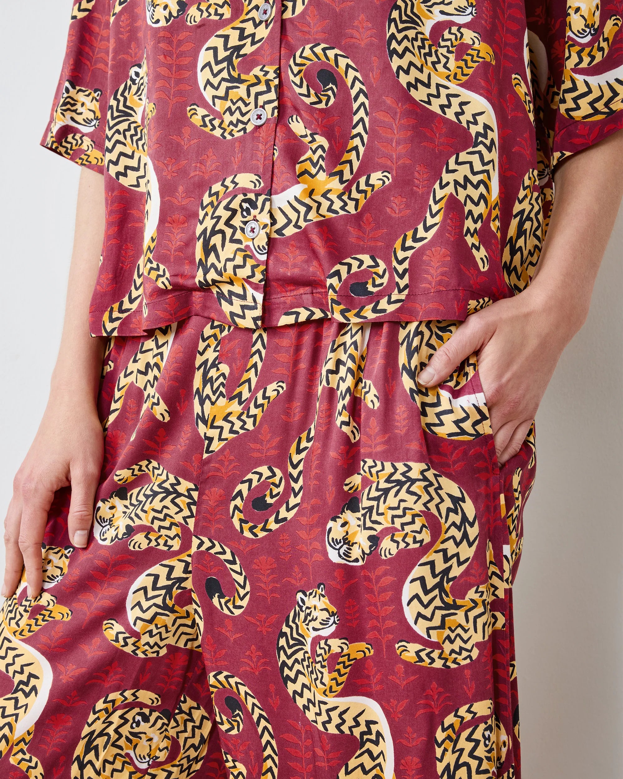 Printfresh Eco Satin Wildest Dreams Set in Twisted Tiger