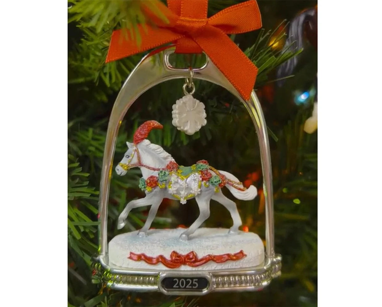 Breyer Christmas In Bloom | 2025 Stirrup Ornament