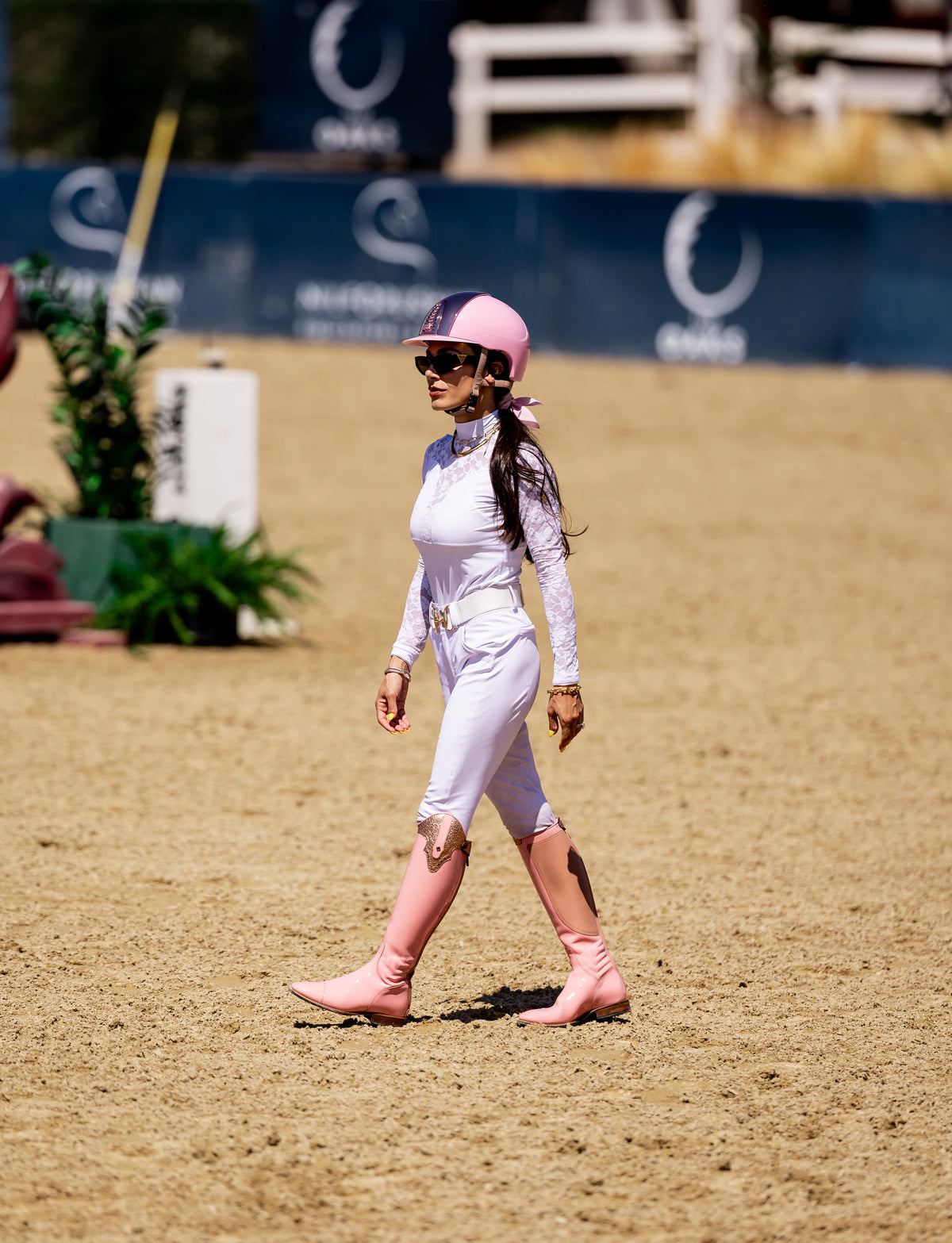 Kep CUSTOM Chromo 2.0 "The Melina Barbie Helmet"