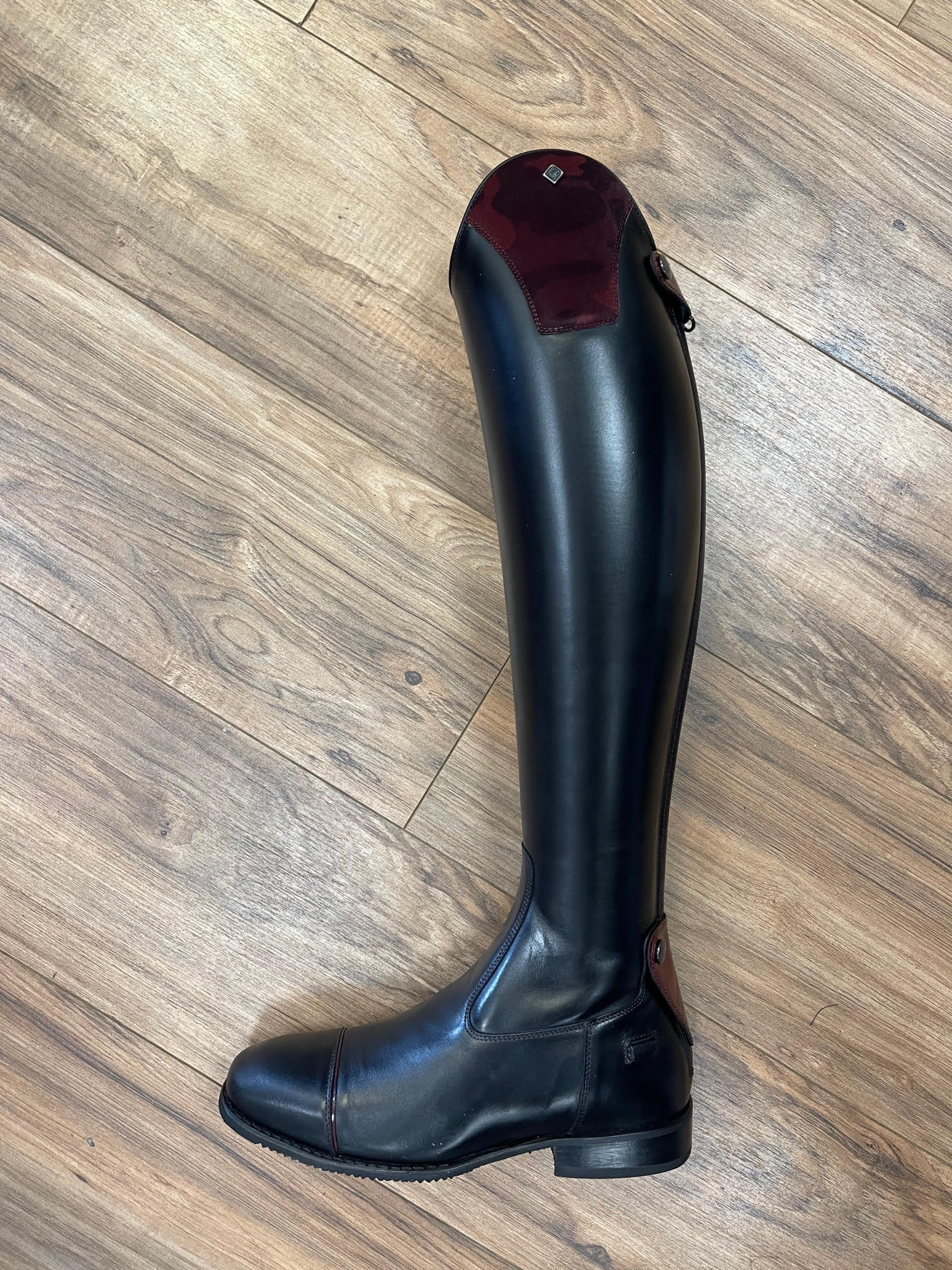 Deniro Custom Camo boot