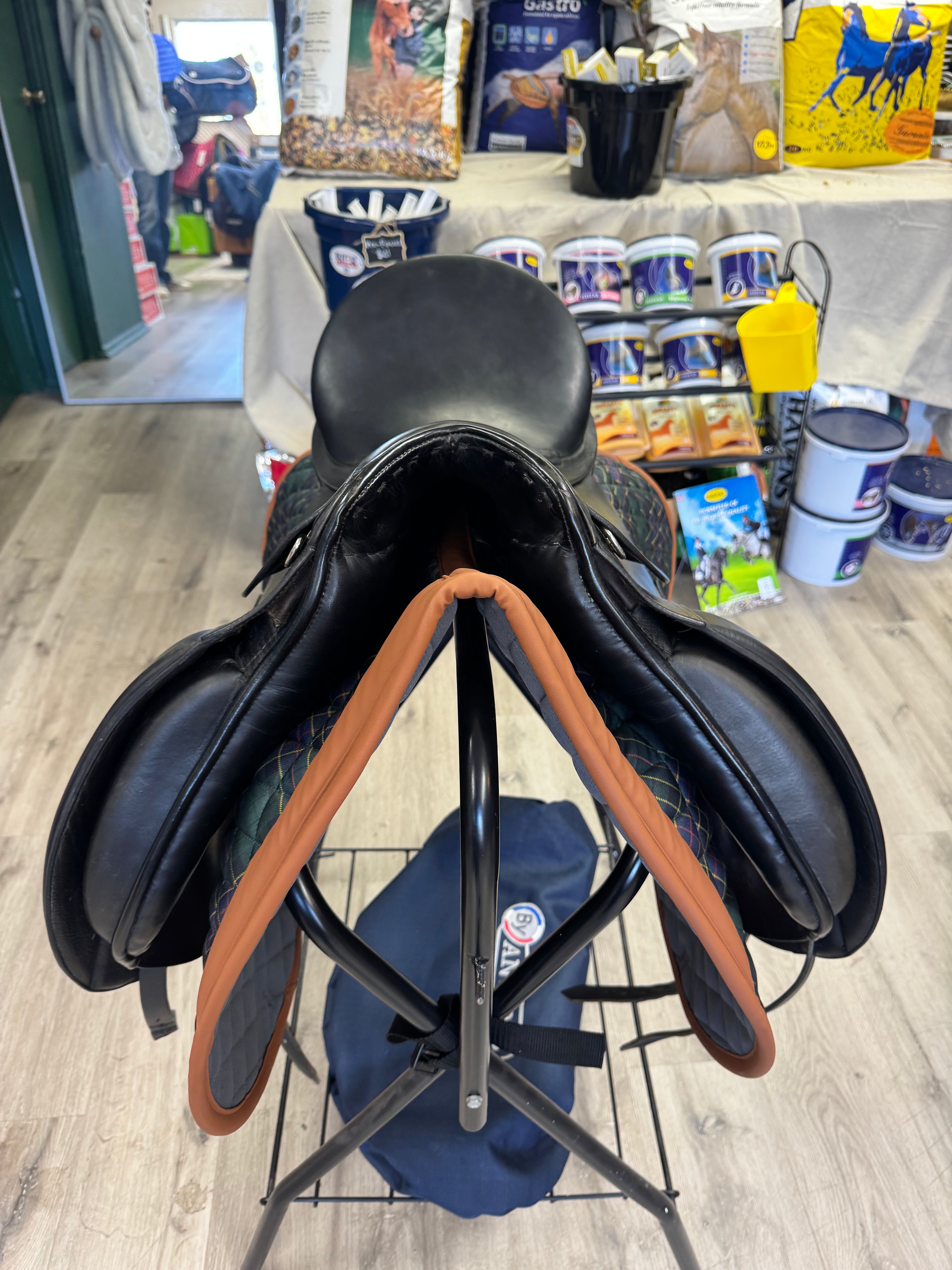 390NJ #7056 Passier Sohn Grand Gilbert Dressage Saddle 17