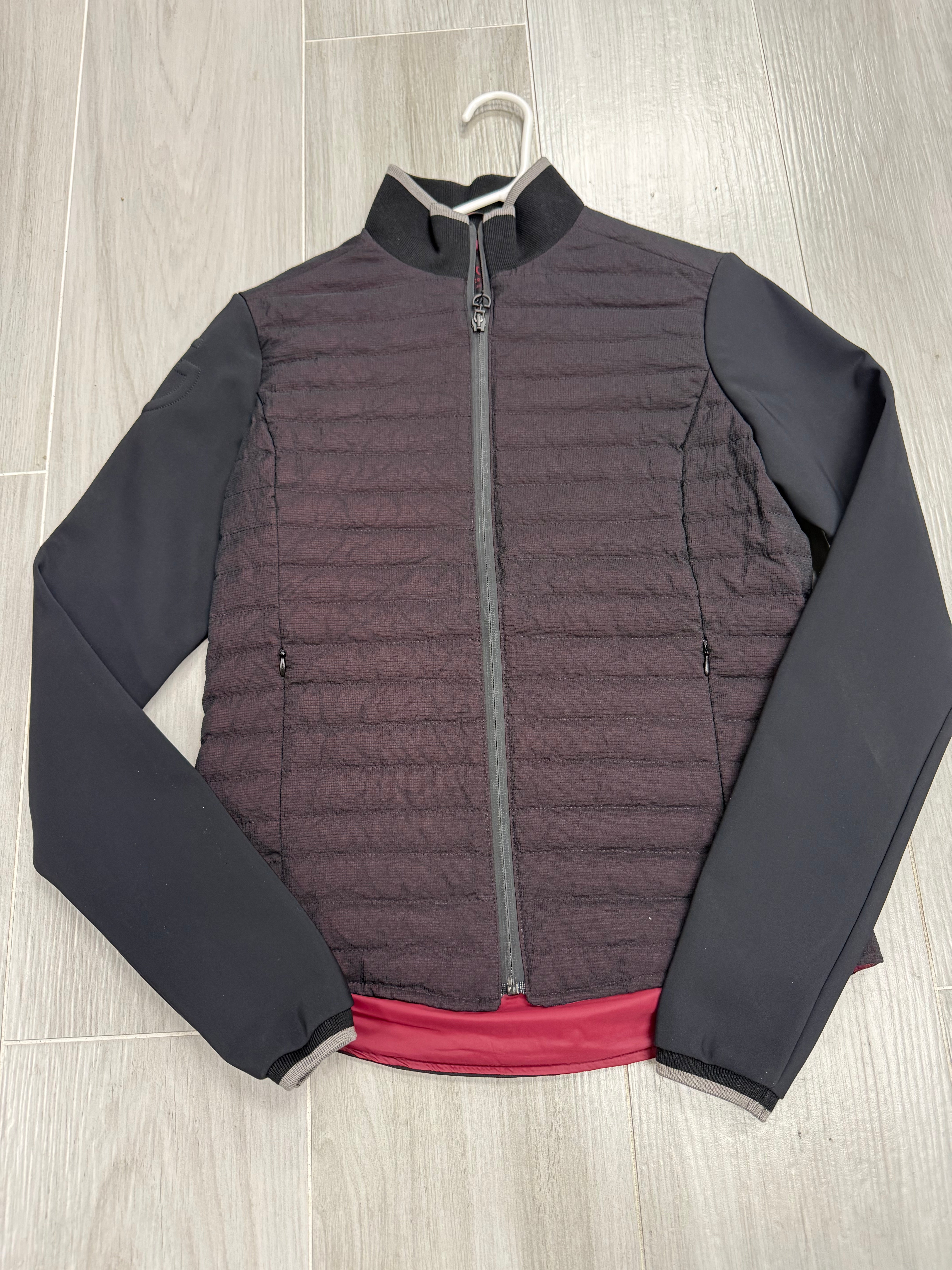 CT Detachable Sleeve Down Jacket S