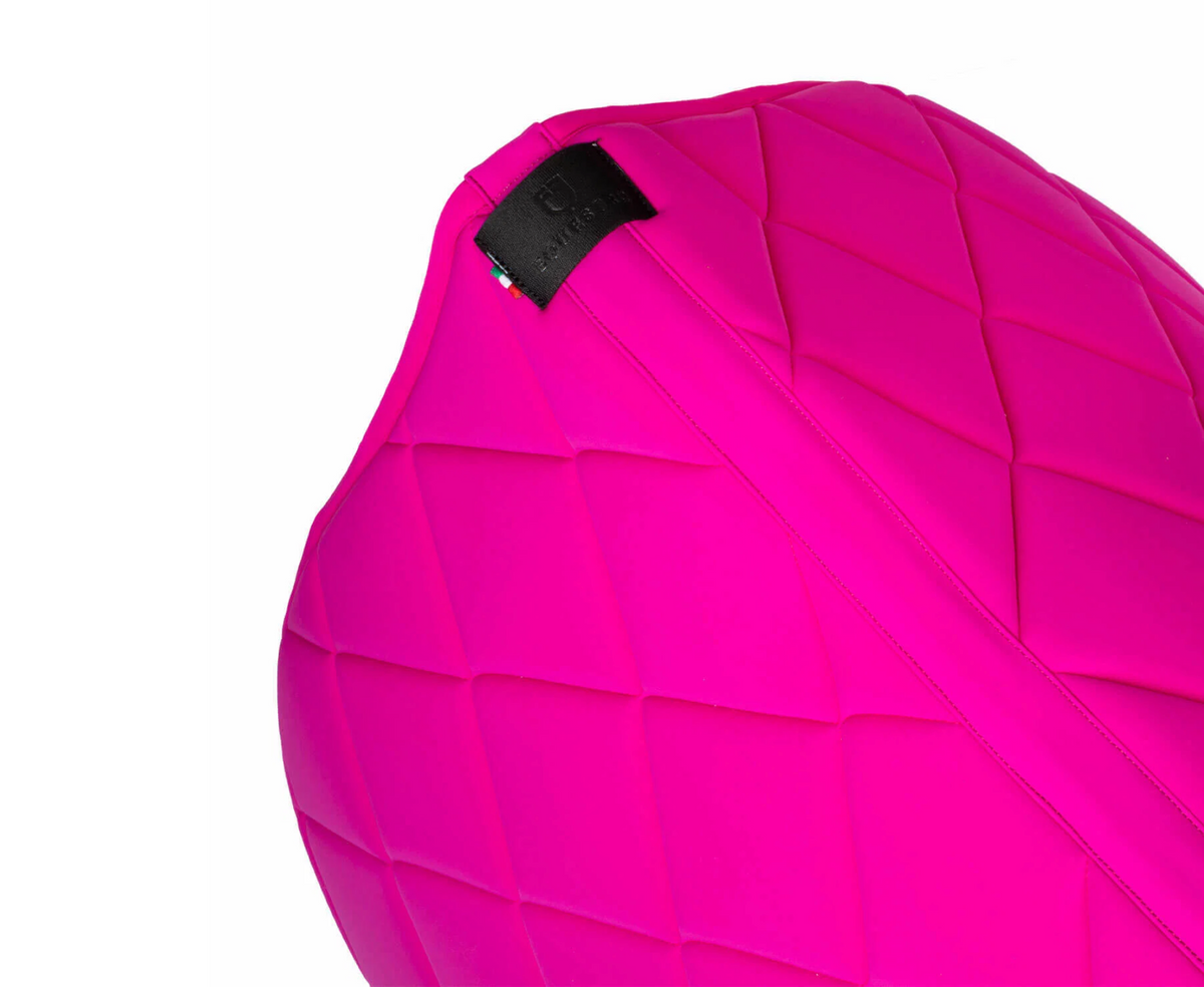 Equestro Solid Jumping Saddle Pad - Fucsia/Black