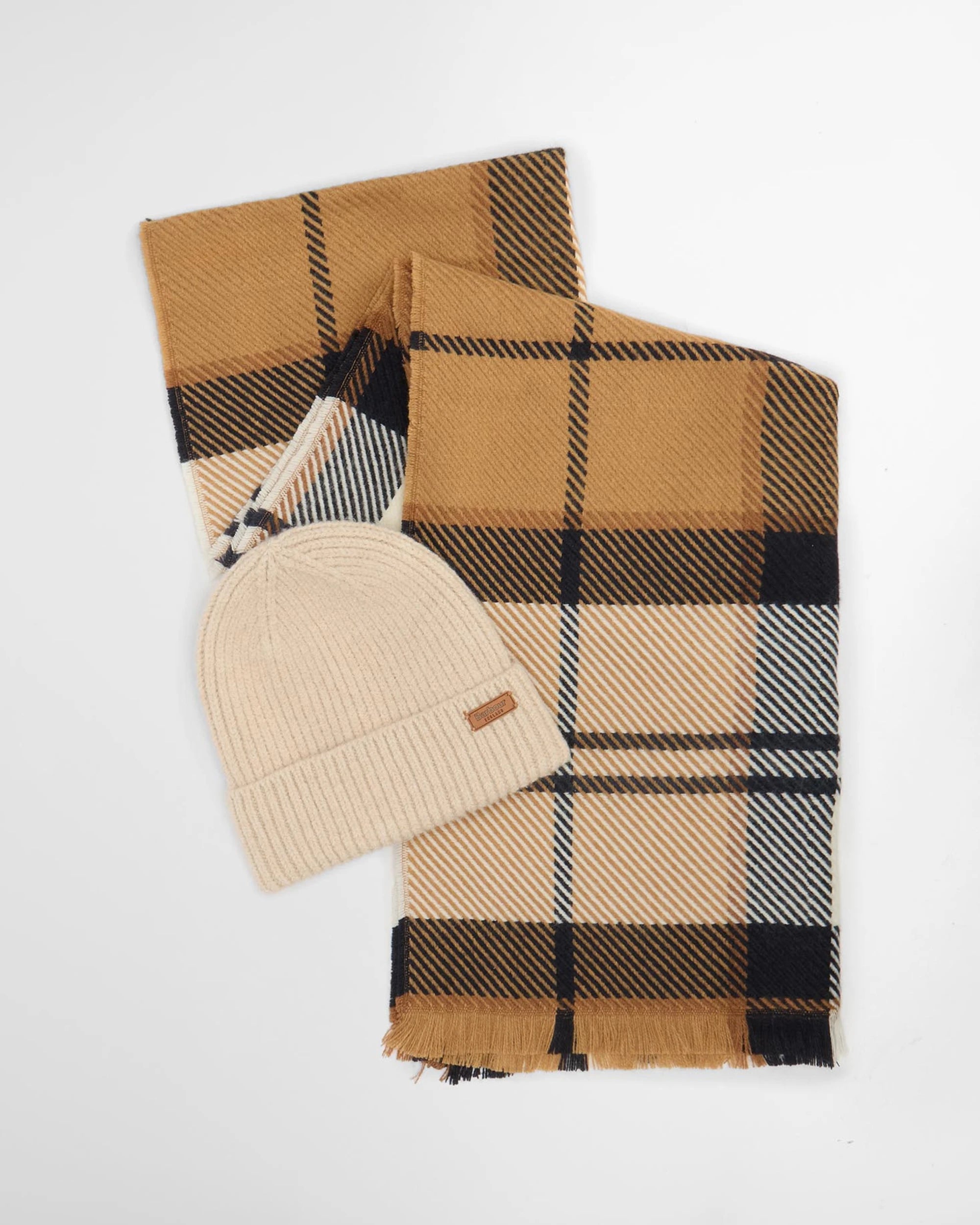 Barbour Pendle Beanie & Blaire Scarf Gift Set
