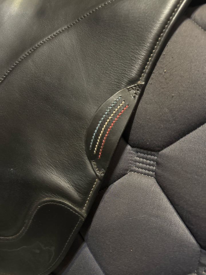 Used Tota Comfort System Dressage Saddle | Croc | L-18”