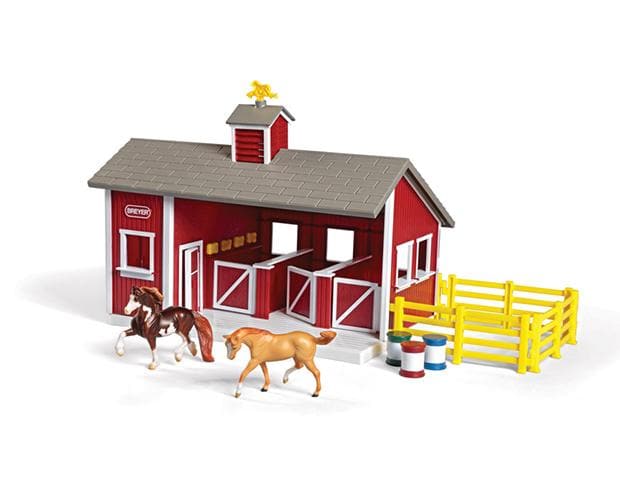 Breyer Stablemates Red Stable Playset