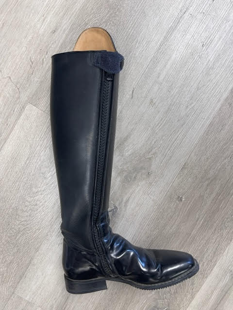 DeNiro used Raffaello Dressage boot $699