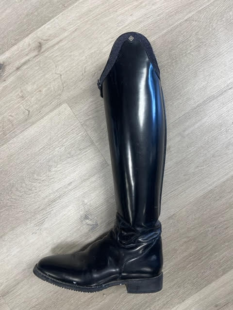 DeNiro used Raffaello Dressage boot $699